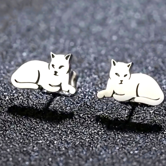 Fashion Jewelry Jewelry - SLEEPY CAT  Stainless steel stud earrings